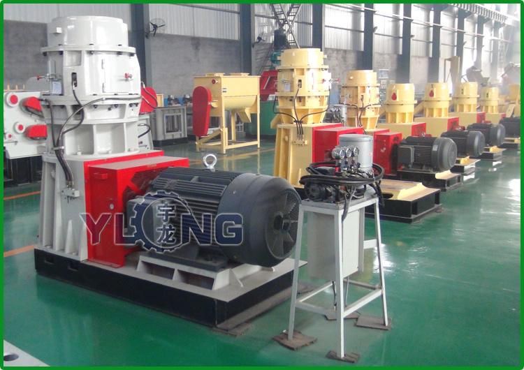 CE Appoved Sawdust Pellet Making Machine with Flat Die