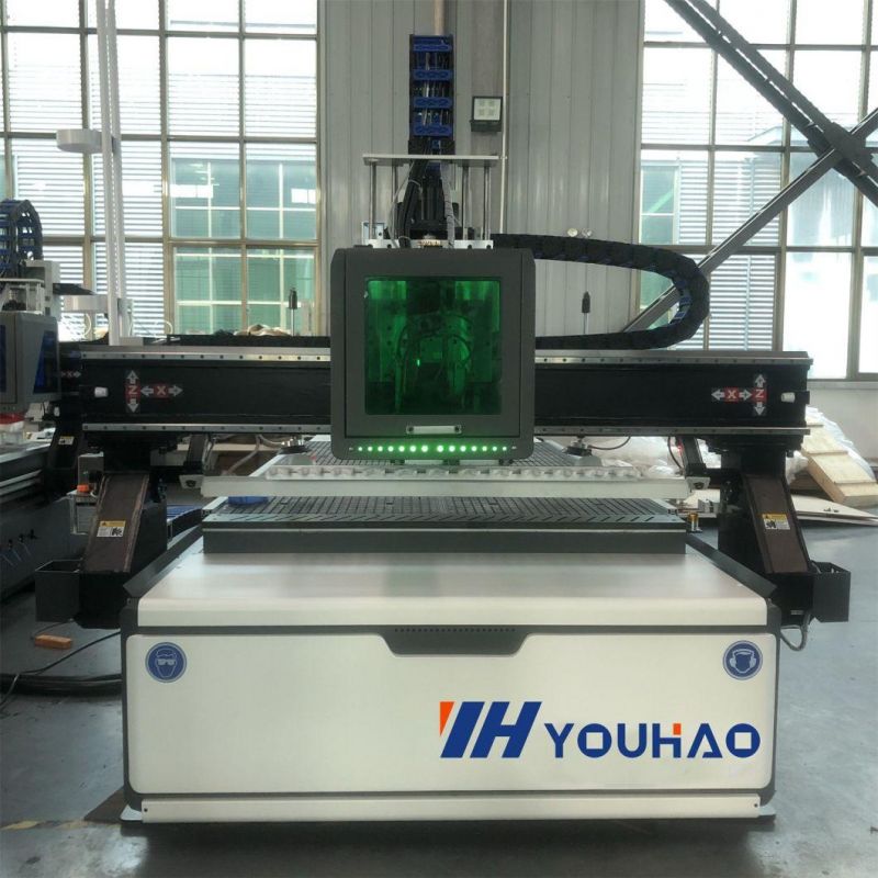 High Efficiency Atc Three Axis Four Machining CNC Woodworking Cutting Machine