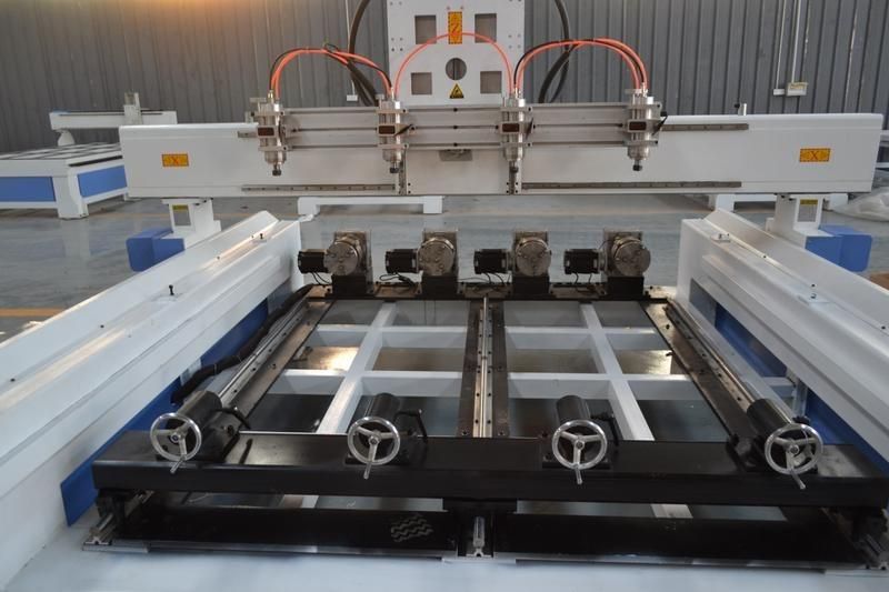 Wood CNC Router with 4 Piece of Rotaries for Cylinder