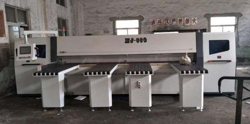 Automatic Horizontal CNC Panel Saw Machinery for Wood Plate Cutting