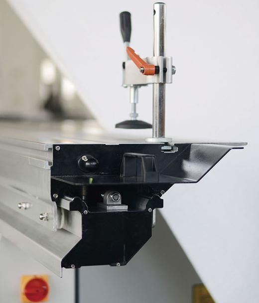 Woodworking Panel Sliding Table Saw Precision Panel Saw Woodworking Machinery with 45 Degree Tilt Blade
