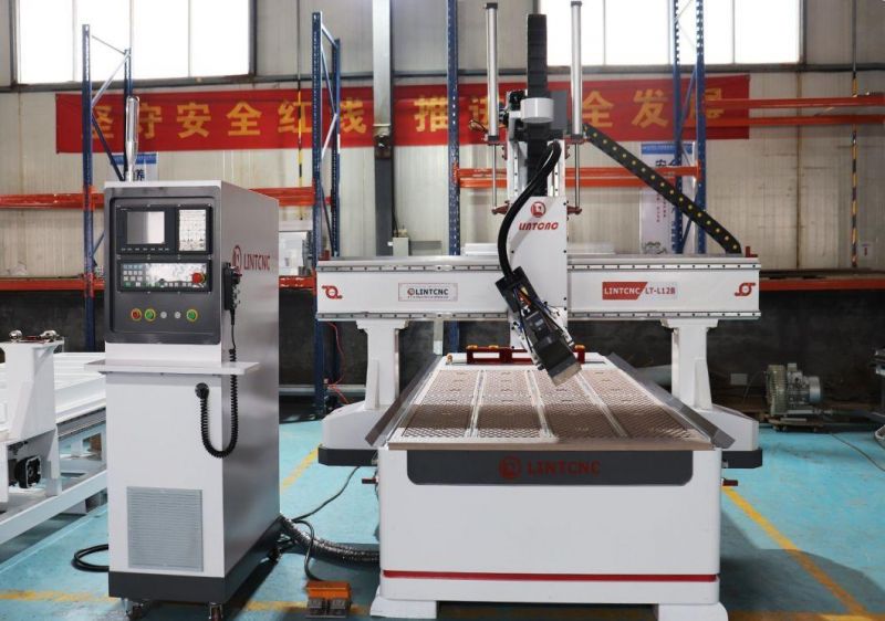 Spindle 180 Degree Swing Automatic 4 Axis 1325 1530 2030 Atc CNC Wood Router for Wooden Doors Cabinets