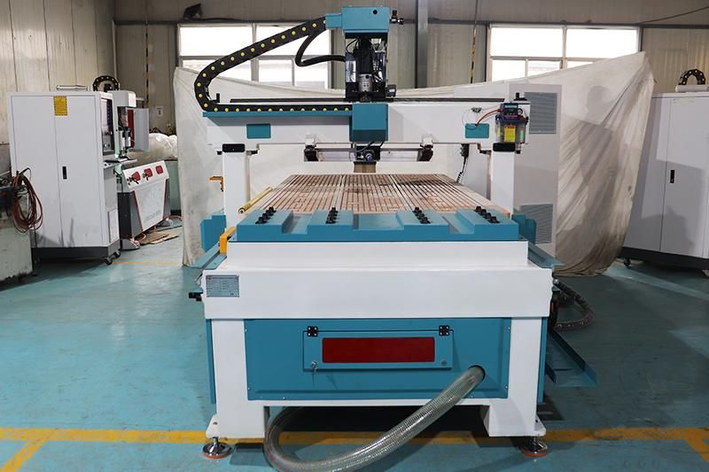 The Latest 1212 1325 1530 2030 Atc Hsd CNC Router Italy 9.0kw Atc Spindle with Automatic Feeding Device for Furniture Door Panel