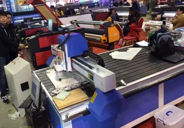 Ck1325 3D Embossment Wood Carving Machine for MDF Wooden Door