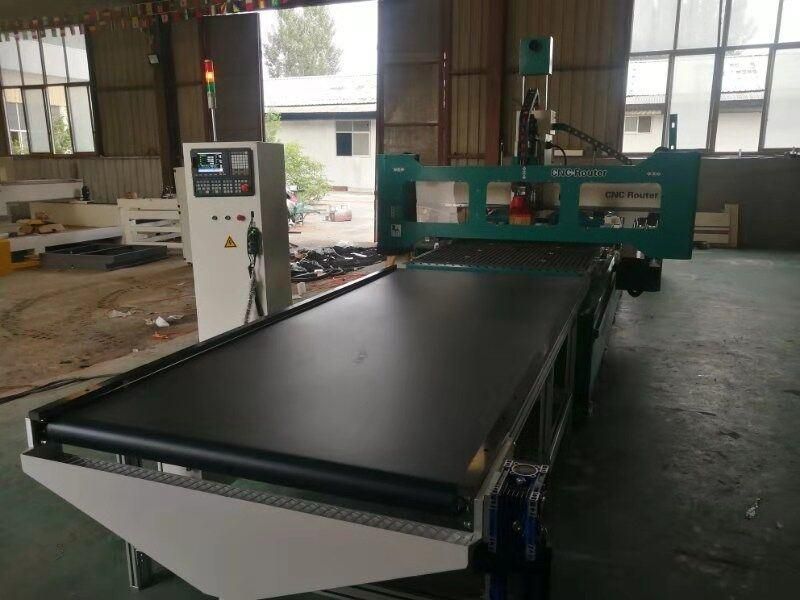 2000X3000mm Auto Feeding CNC Machine for Wood Furniture