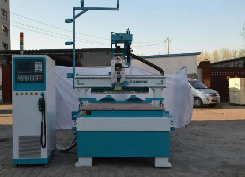 1325 1530 Woodworking CNC Router Atc for Wooden Door Furnitures Cabinets/ Wood Caving and Engraving Machine / 3D MDF Plywood Acrylic Cutting Machinery