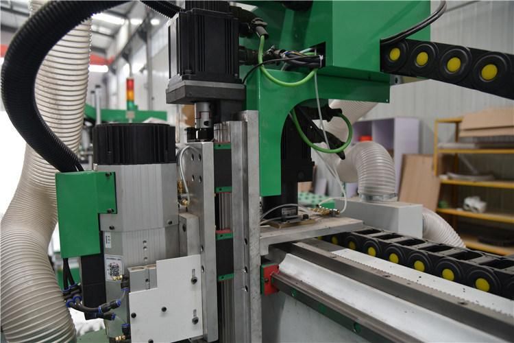 Tool Changing Disc Woodworking CNC Router Automatic CNC Machine