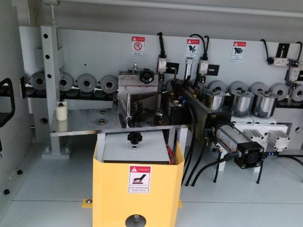China Automatic Edge Banding Machine with PLC Touch Screen