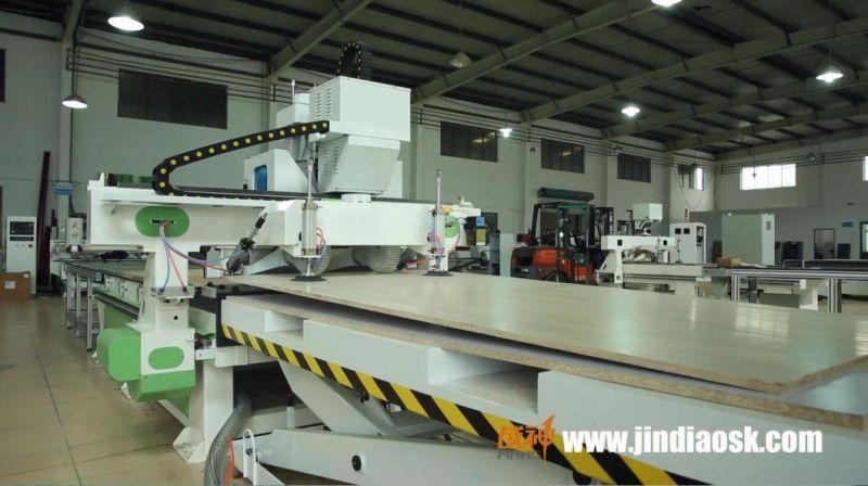 Mars CNC Router Machinery with Drilling Banks and Auto Material up and Down