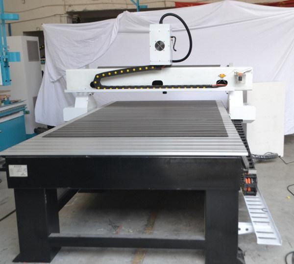 4 Axis Heavy Duty 1325 Wood Door Engraving CNC Router Machine/Furniture Industry