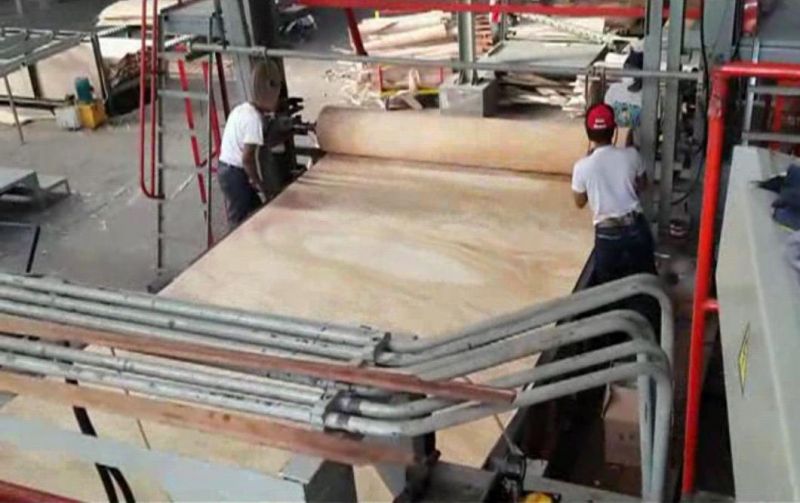 Vertical Spindle Veneer Peeling Machinery for Plywood Making