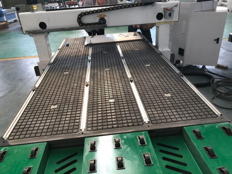 1300X2500mm Woodworking CNC Machine for Signs Wooden Door /Furniture/ Sofa /Chair
