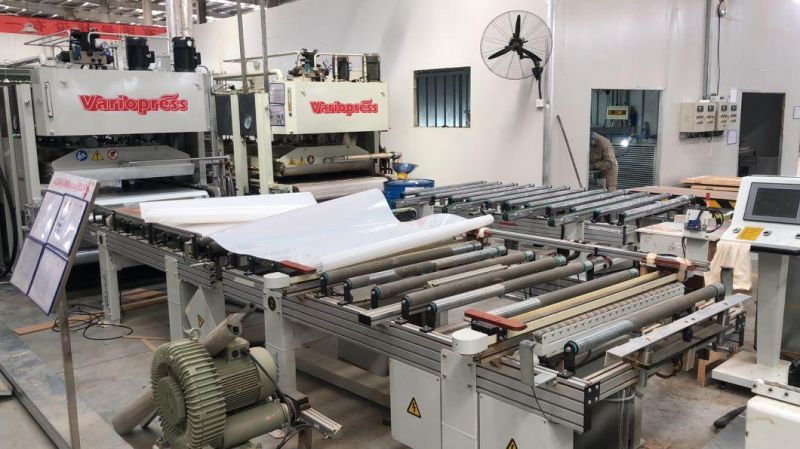 Shortcycle Hot Press Machine for Veneer, Honeycomb