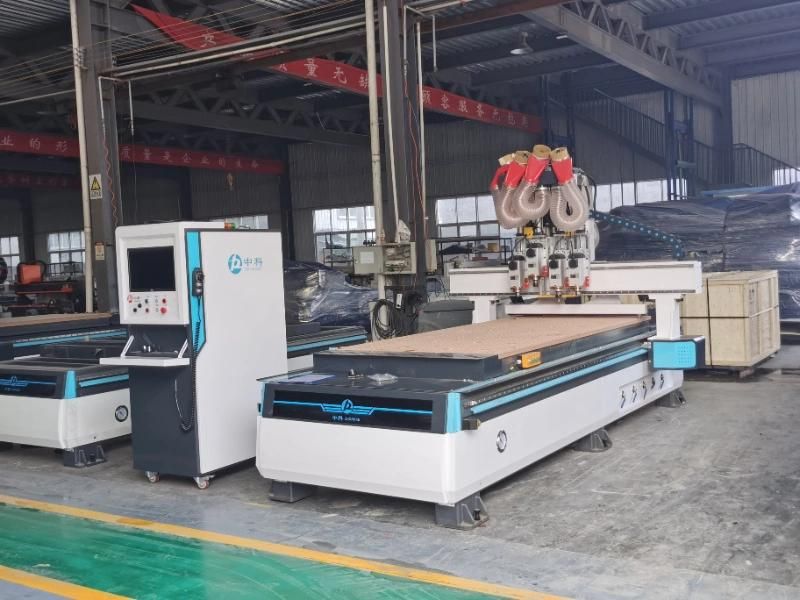 Four Heads Pneumatic Changing Cutters Wood CNC Router Machine