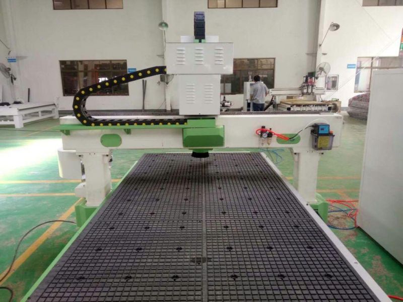 Xs200 Disc Atc CNC Machining Center for Wooden Doors and Carbinets