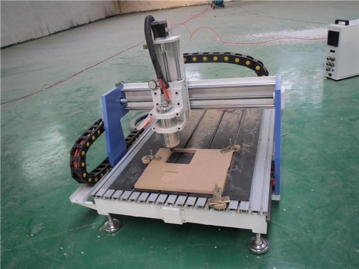 China Small Mini Wood Carving Machine
