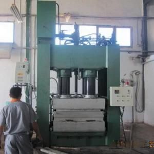 2018 Professional Compressed Wood Pallet Making Machine