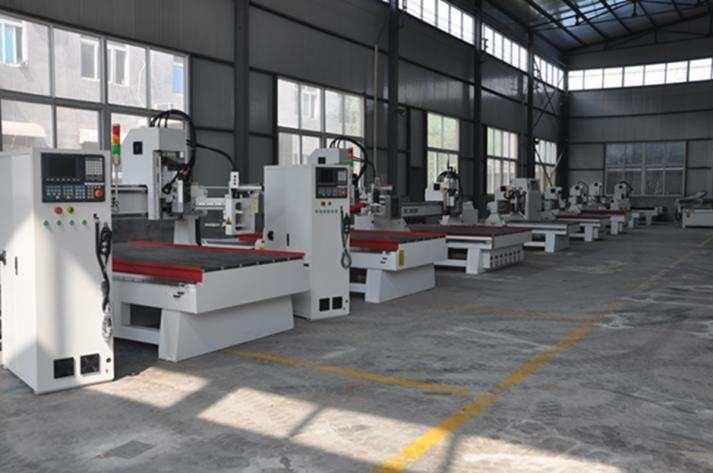 2060 Large Format CNC Wood Cutting Router Machine with Atc