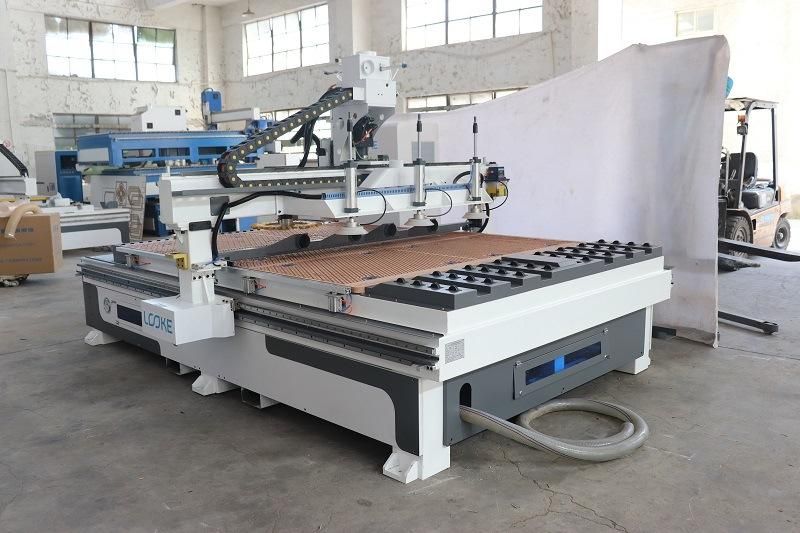 1325 1530 2030 Atc CNC Router with 12 Tools Automatic Change Tools Highly Automatic Nesting Solution with Automatic Loading and Unloading System