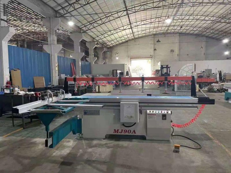 Woodworking Machinery Precision Sliding Table Saw Fully Automatic Woodworking 45 Degree 90 Degree CNC Cutting Panel Saw Machine