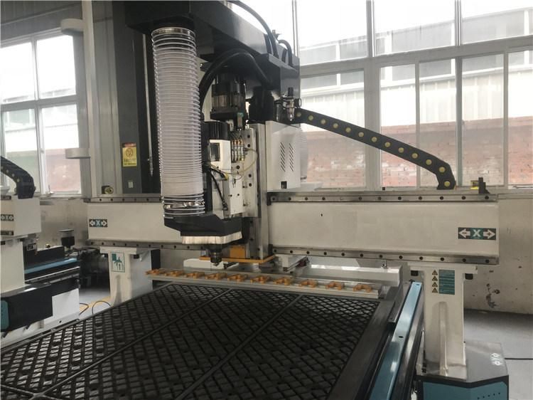 Liner Tool Changing Atc CNC Router with 16 Cutters