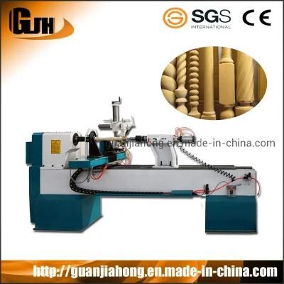 1530 CNC Wood Turning Lathe Machine with Carving