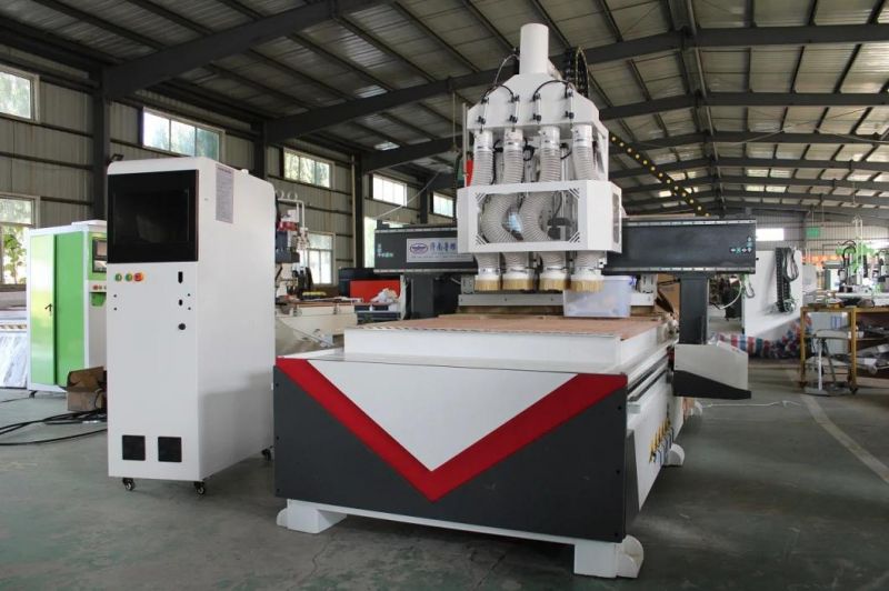 Guandiao 1300*2500mm CNC Router Engraving Woodworking Machine with Professional Design